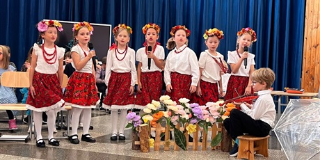 Powiększ grafikę: dzien-edukacji-narodowej-646529.jpg