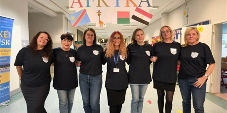 Powiększ grafikę: dzien-otwarty-szkoly-678304.jpg