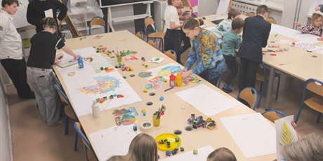 Powiększ grafikę: dzien-otwarty-szkoly-678307.jpg