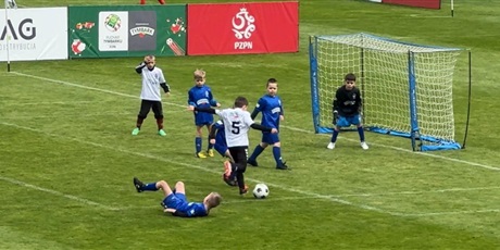 Powiększ grafikę: final-turnieju-z-podworka-na-stadion-o-puchar-tymbarku-616916.jpg
