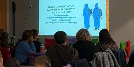 Powiększ grafikę: spotkanie-informacyjne-reforma26-kompas-jutra-w-praktyce-szkolnej-718867.jpg