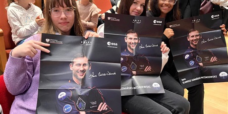 Powiększ grafikę: spotkanie-z-polskim-astronauta-646546.jpg
