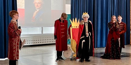 Powiększ grafikę: swieto-uchwalenia-konstytucji-3-maja-696613.jpg