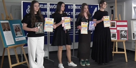 Powiększ grafikę: wojewodzki-konkurs-interpretacyjnych-poetow-polskich-699279.jpg