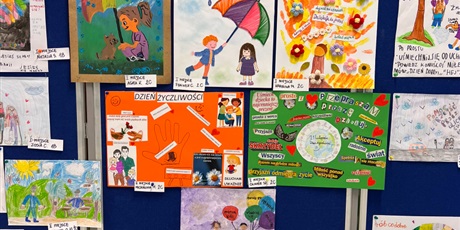 Powiększ grafikę: wyniki-konkursu-plastycznego-zyczliwosc-codzienne-wybieranie-dobra-660711.jpg